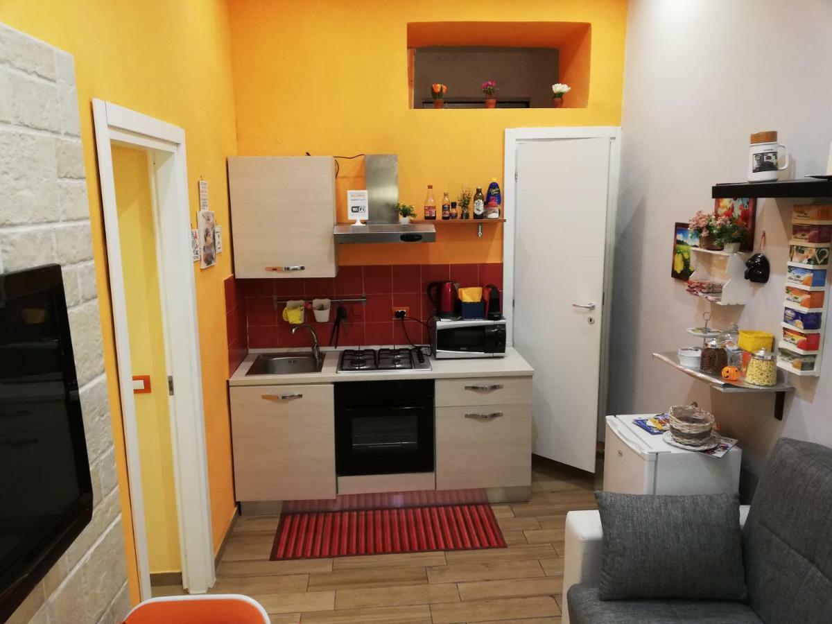 B&B Simy Napoli Bagian luar foto